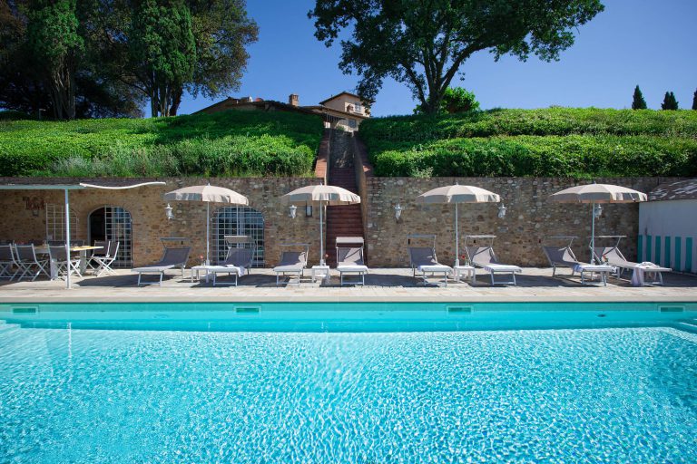 Morea 42 pool