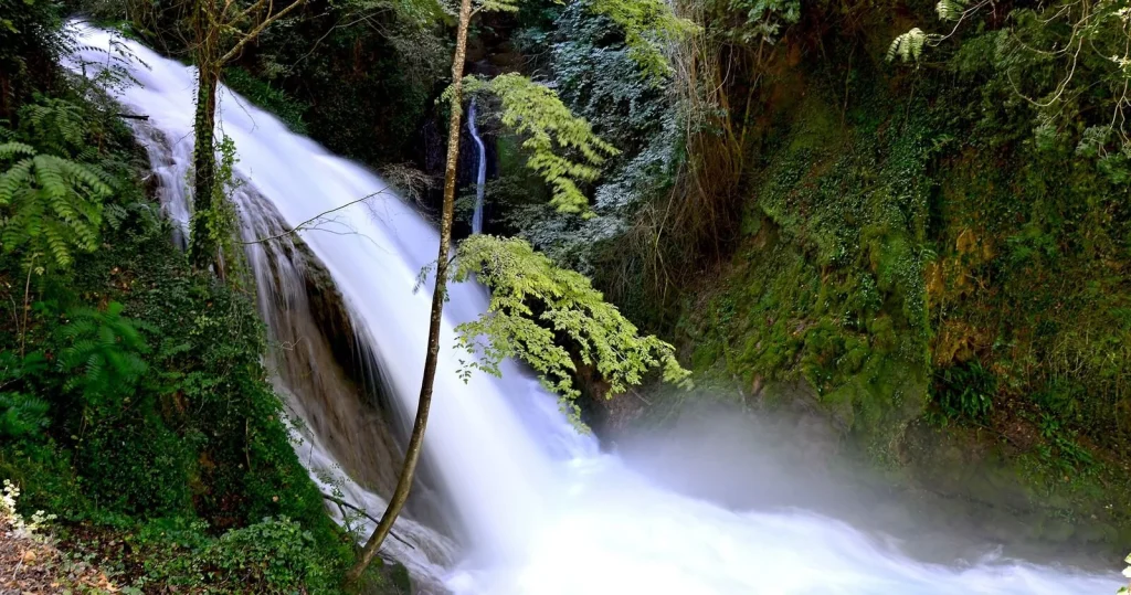 marmore-water-fall.jpg