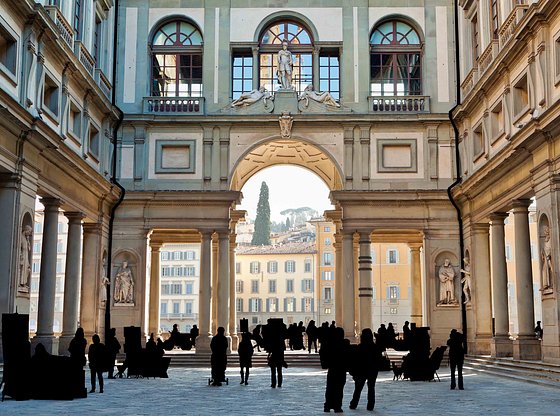 Florence Artisan Workshop Tour with Oltrarno Neighborhood