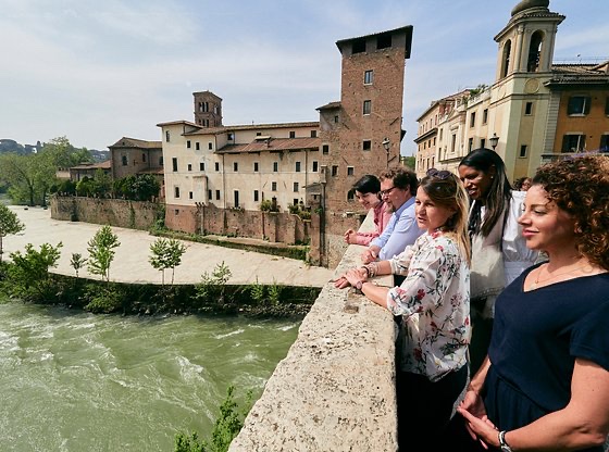 Essentials of Rome in a Day Tour with Colosseum and Pantheon