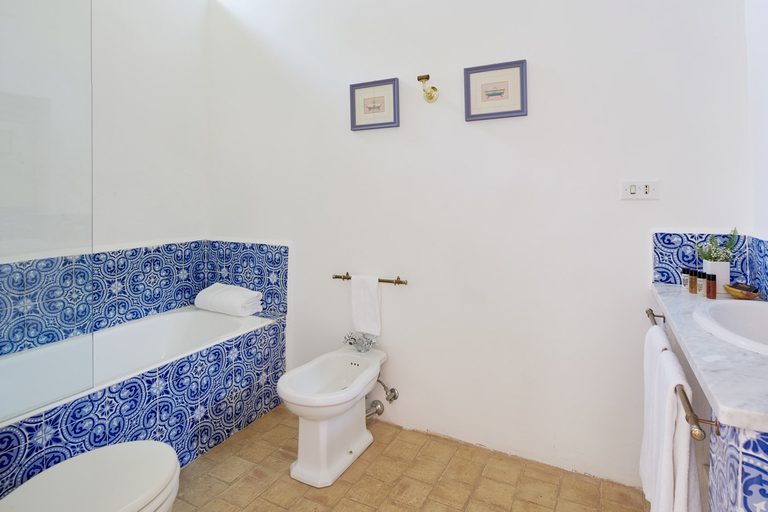Villa Cornelia, Sicily