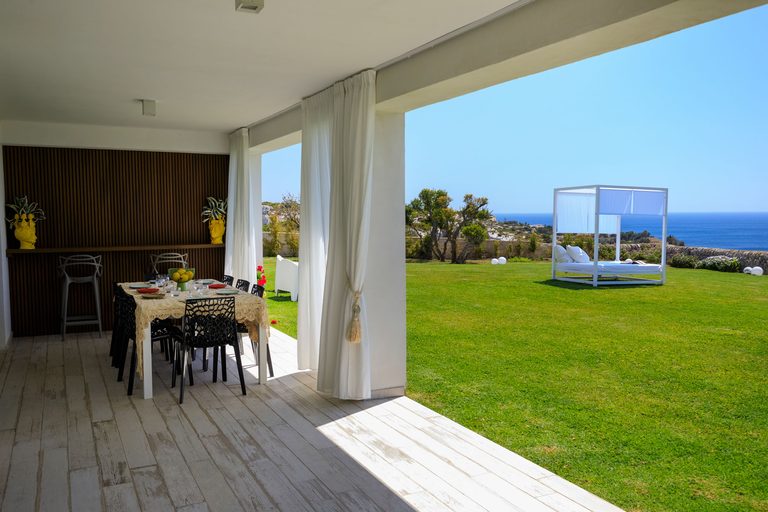 Villa Delphina, Sicily