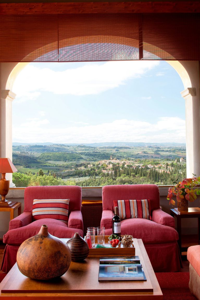 Villa Tavernaccia — Belvedere window view
