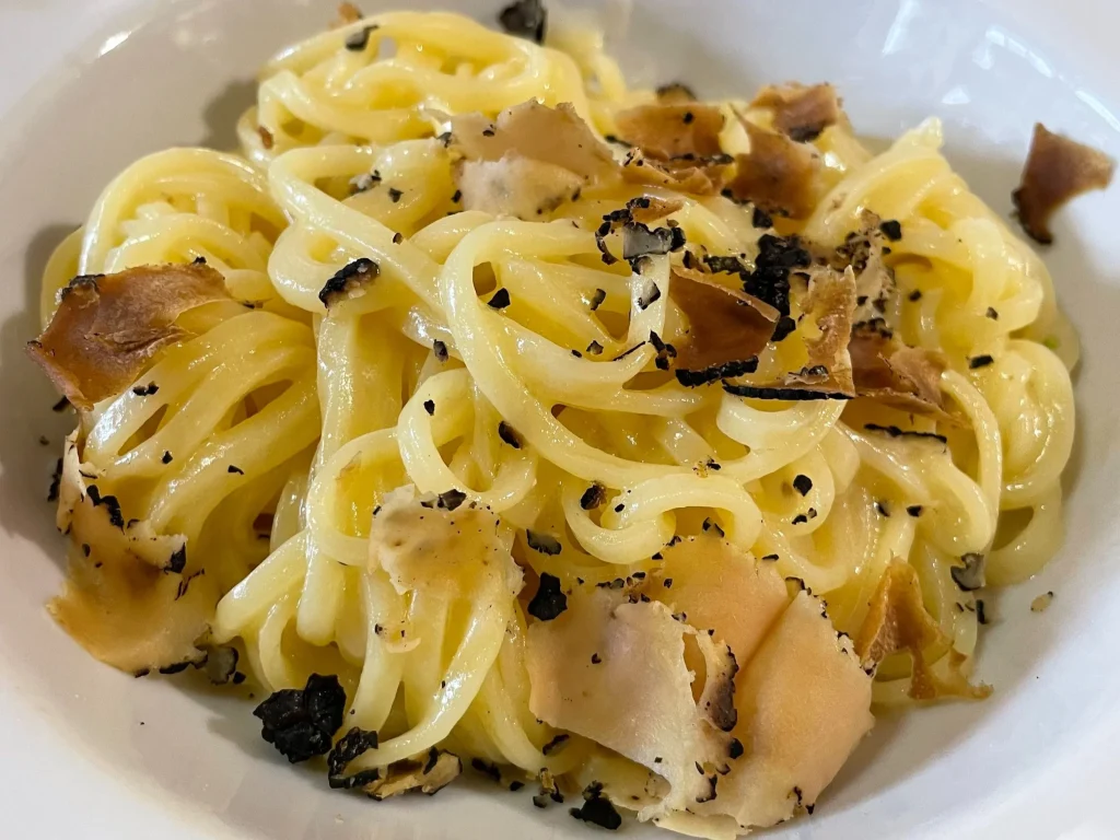 fresh pasta from umbria with white truffle and butter
