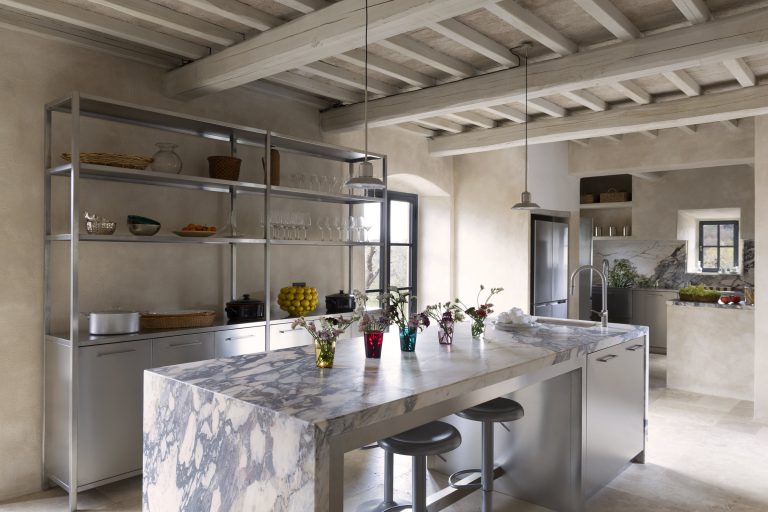 Casa Bachicche — Cooking-school kitchen with marble island