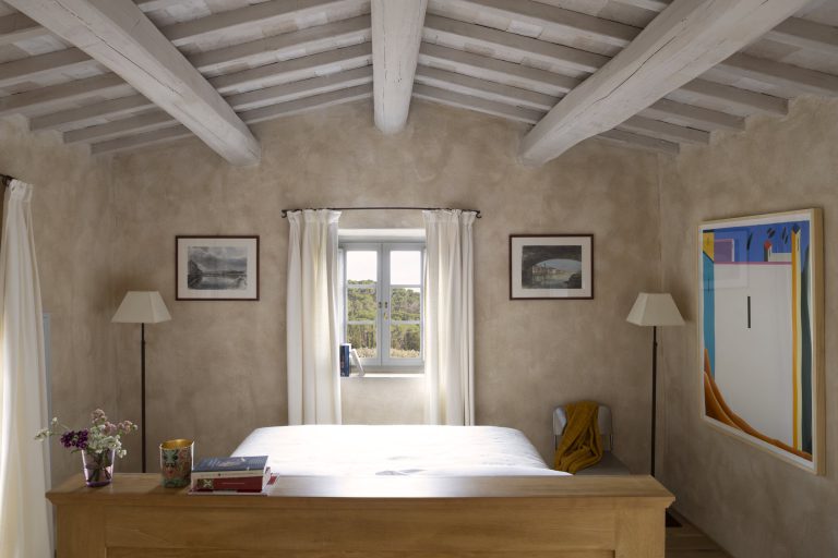 Casa Bachicche — Bedroom under the beams
