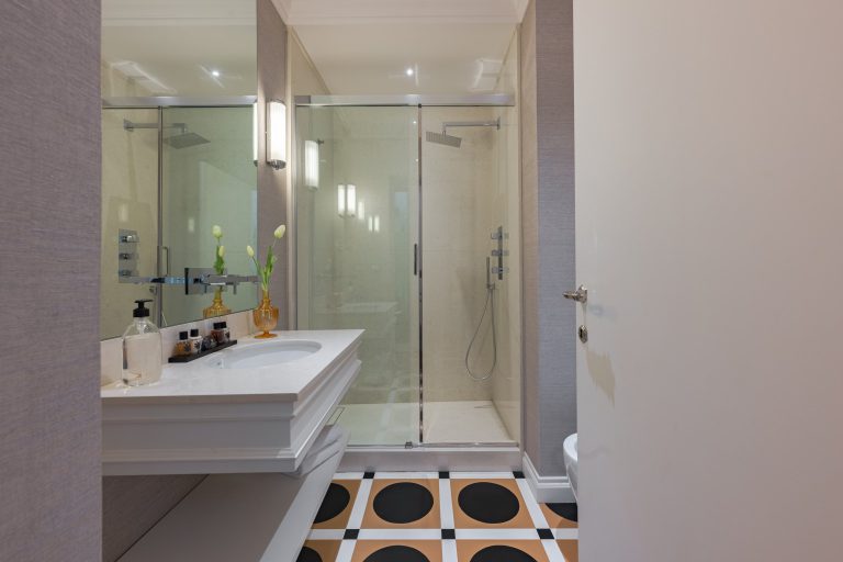 Villa Corte Nobile, Florence — Bathroom
