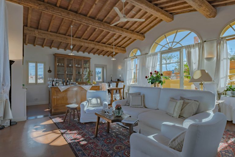 Villa Nau, Florence — Living room
