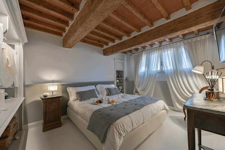 Villa Nau, Florence — Bedroom