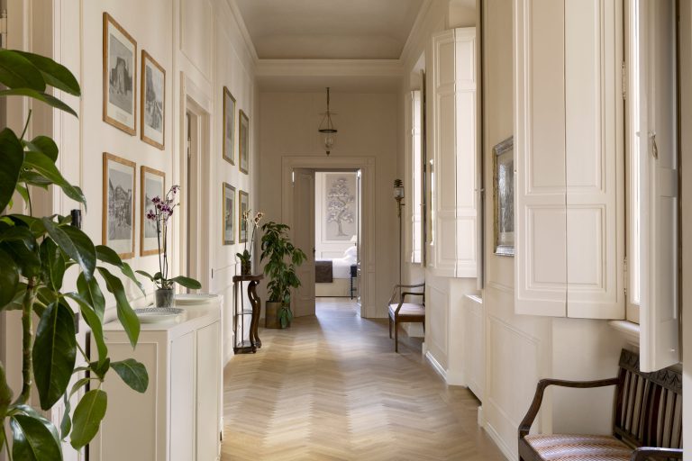 Palazzo Sarzana-Fici — Corridor