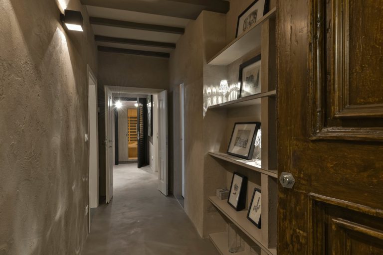Villa Scudo, Florence — Hallway
