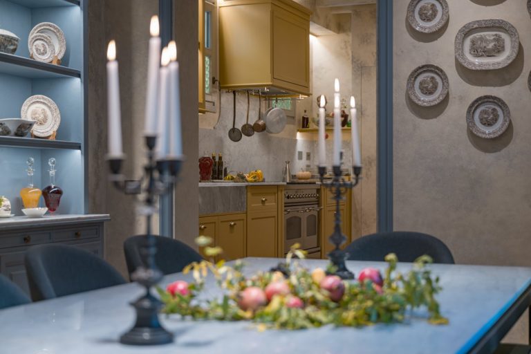 Villa Valorea, Florence — Dining details