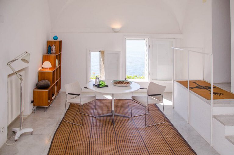 Villa Bendis — Master bedroom (2)