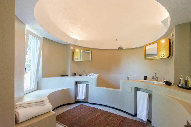 Villa Bendis — Master bedroom