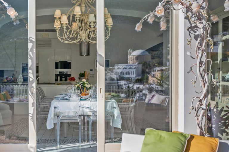Villa Giulia — top terrace jacuzzi