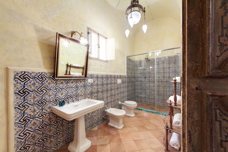 Villa San — Vicere